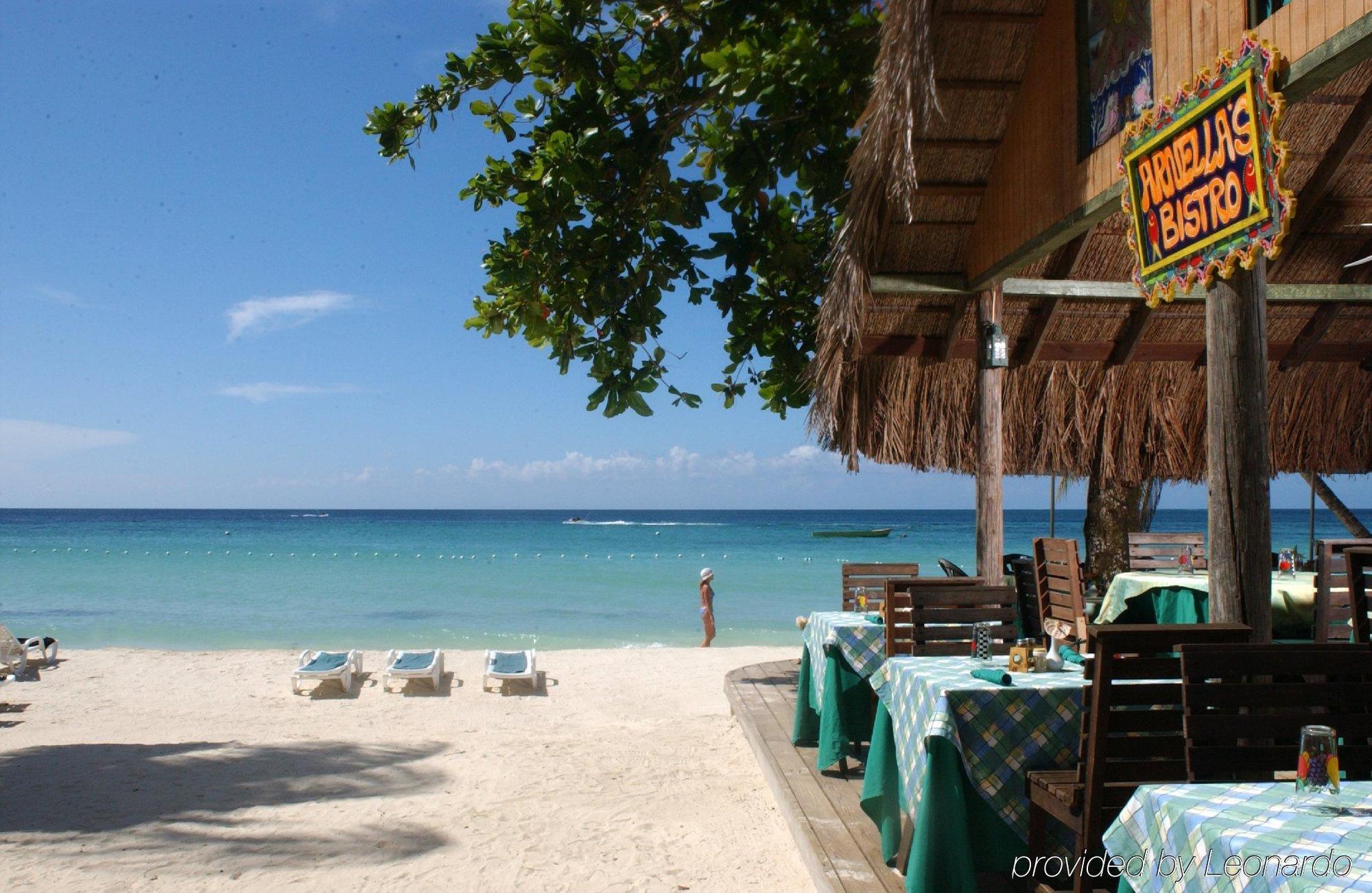 Hotel Country Country Negril Exteriér fotografie